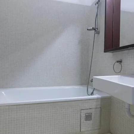 Tranquil Retreat By Innkeeper * リスボン